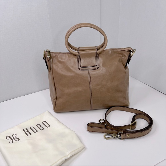 Hobo Medium Sheila Crossbody Satchel - Picture 1 of 14
